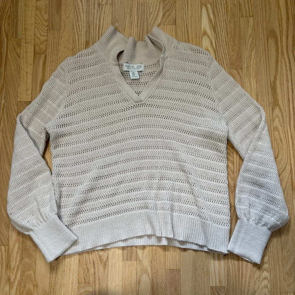 Rachel Zoe | Cream Knit V-Neck Pullover Long Sleeve Sweater with Banded Cuffs